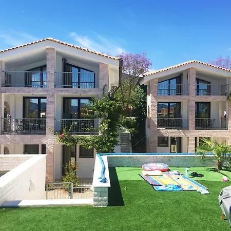 Ferienhaus In Ermioni Mit Grill- Terrasse Und Gemeinschaftlichem Pool By Interhome