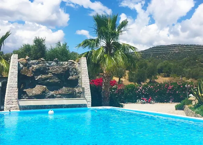 別荘 In Ermioni Mit Grill- Terrasse Und Gemeinschaftlichem Pool By Interhome Thermisía