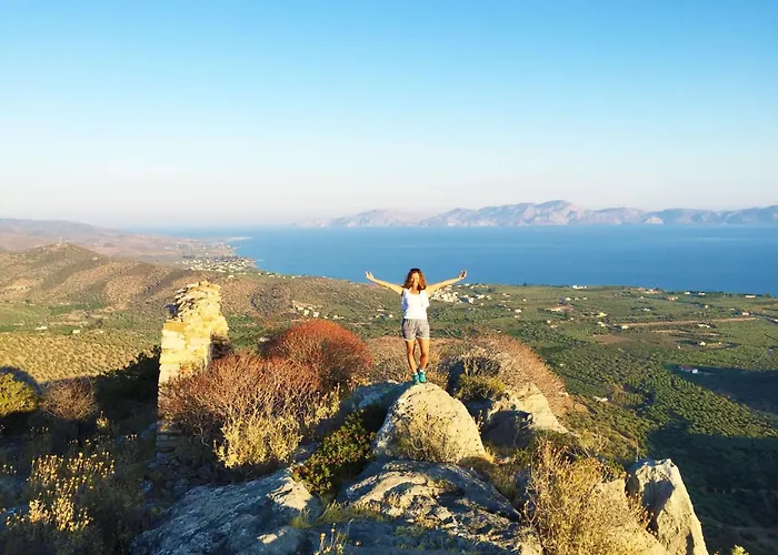 In Ermioni Mit Grill- Terrasse Und Gemeinschaftlichem Pool By Interhome 別荘