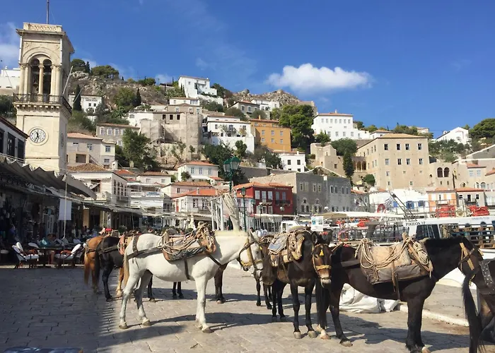 In Ermioni Mit Grill- Terrasse Und Gemeinschaftlichem Pool By Interhome 別荘 Thermisía