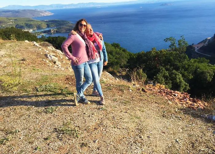 別荘 In Ermioni Mit Grill- Terrasse Und Gemeinschaftlichem Pool By Interhome Thermisía